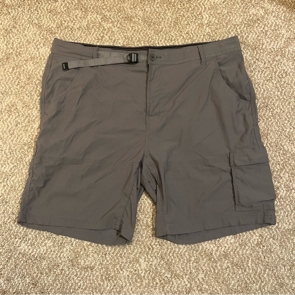 Prana Zion Short 8” Inseam Gray Shorts Size 40